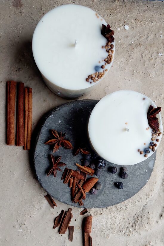 Handmade Soy Wax Candle with Christmas Spice Scent – Telmas Botanica